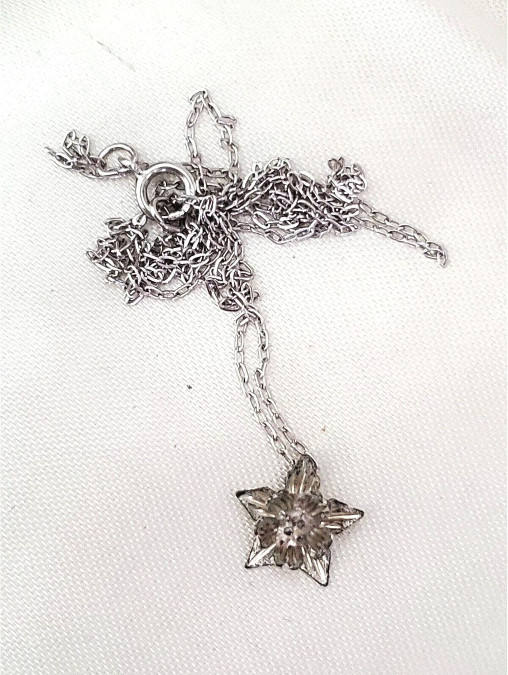 Vintage Sterling Silver Multilayer Daffodil Flower Necklace